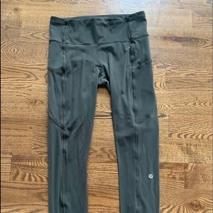 Olive green Fast and Free Tight II 25" 
Nulux